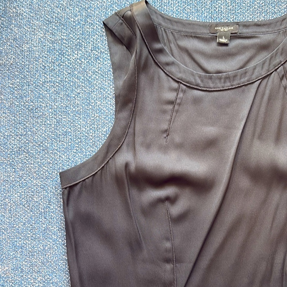 Ann Taylor:  Darted Silk Tank, Size L, Black - Picture 5 of 6